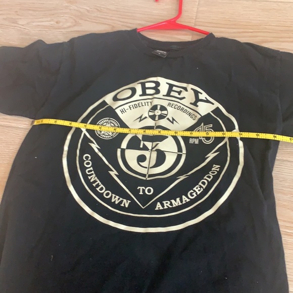 HOST PICK. OBEY T-shirt. - Picture 9 of 9